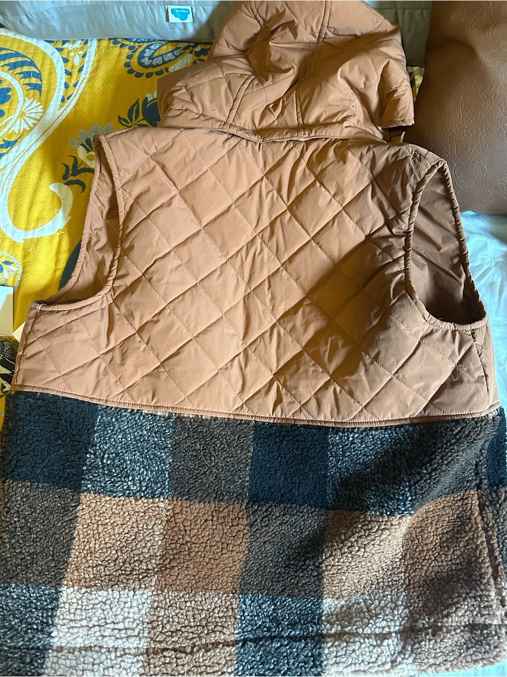 Kavu Brown Quilted & Plaid Sherpa Vest - Picture 2 of 5